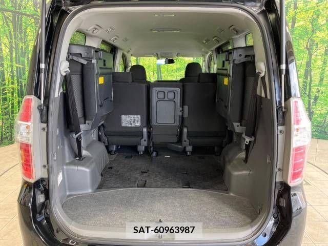 Toyota NOAH 2009-07 365120-11