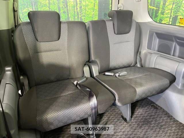 Toyota NOAH 2009-07 365120-10