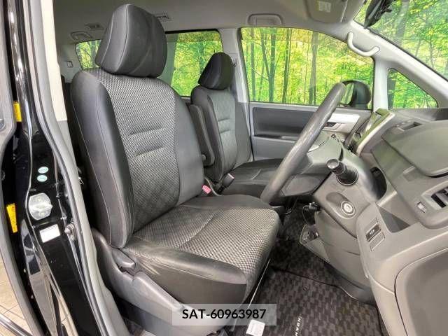 Toyota NOAH 2009-07 365120-8