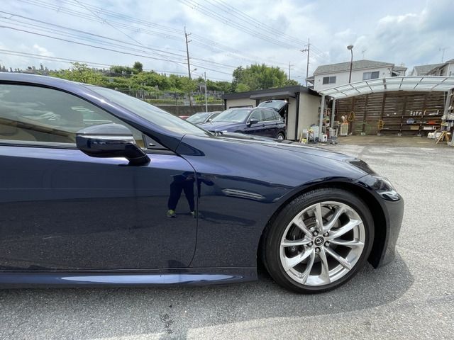 Lexus LC 2017-11 25019-6