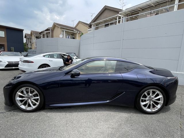 Lexus LC 2017-11 25019-9