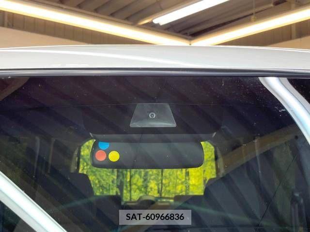 Honda N BOX CUSTOM 2020-10 279012-6
