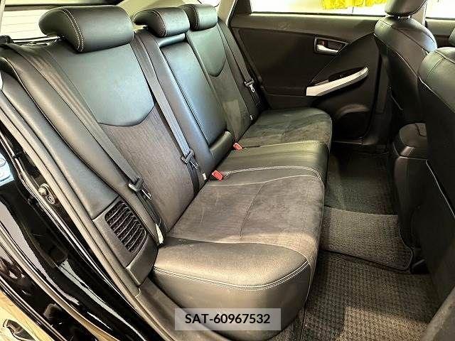 Toyota PRIUS 2014-03 375612-9