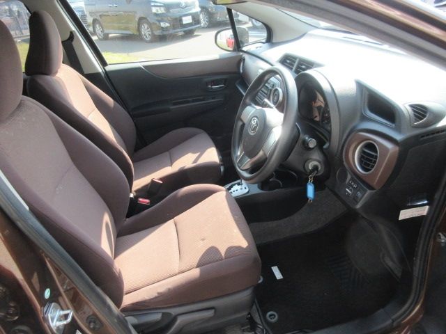 Toyota VITZ 2011-07 4114-10