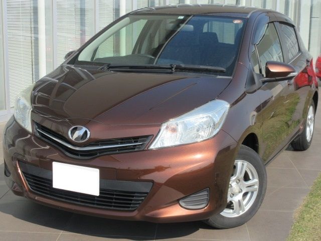 Toyota VITZ 2011-07 4114-0