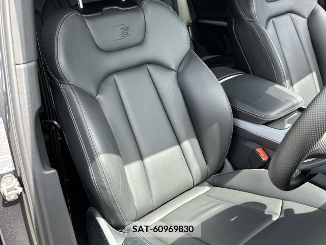 Audi Q7 2021-05 239292-6