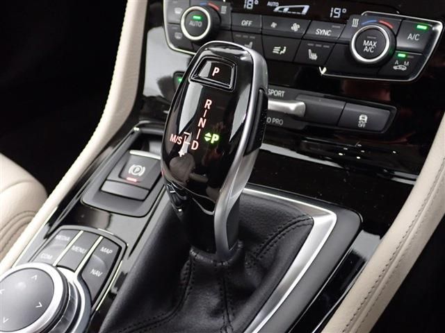 Bmw 2 SERIES 2021-11 181212-14