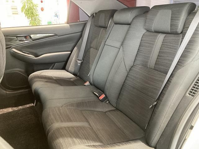 Toyota CROWN SEDAN 2015-02 28139-15