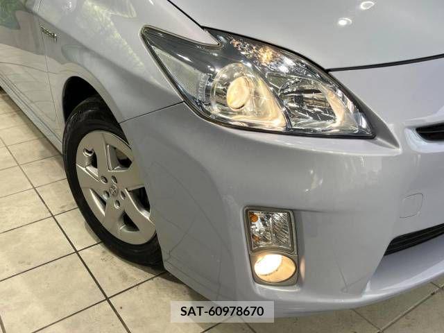 Toyota PRIUS 2009-10 257045-12