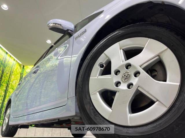 Toyota PRIUS 2009-10 257045-13