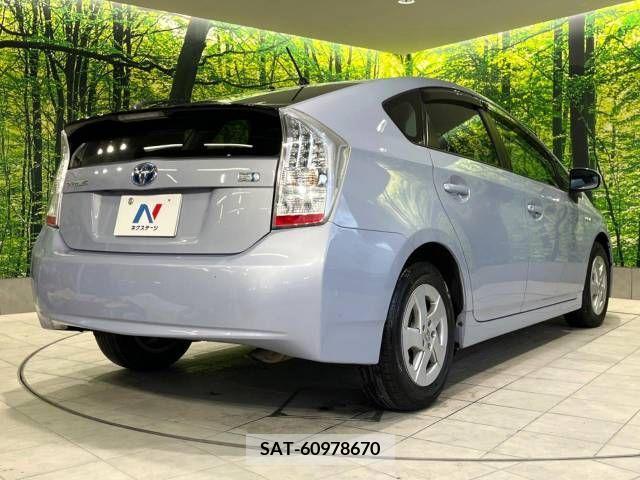 Toyota PRIUS 2009-10 257045-17