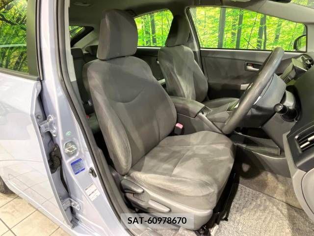 Toyota PRIUS 2009-10 257045-8