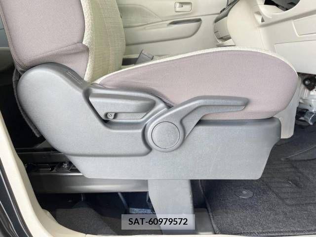 Nissan ROOX 2022-03 206084-4