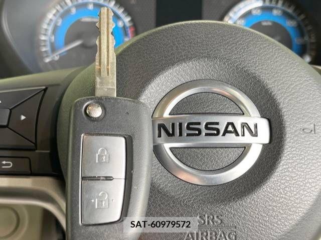 Nissan ROOX 2022-03 206084-6