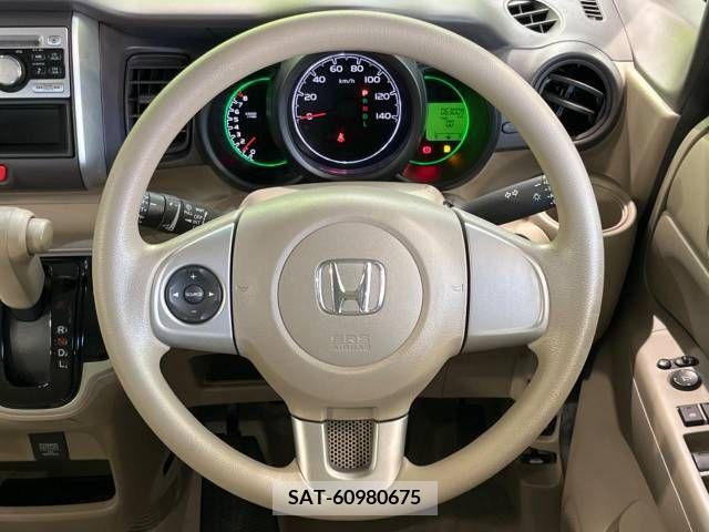 Honda N BOX 2014-02 306532-11