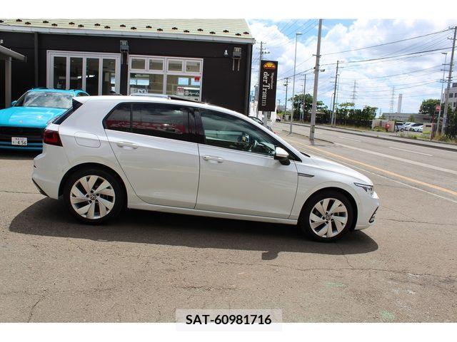 VolksWagen GOLF 2021-08 343971-8