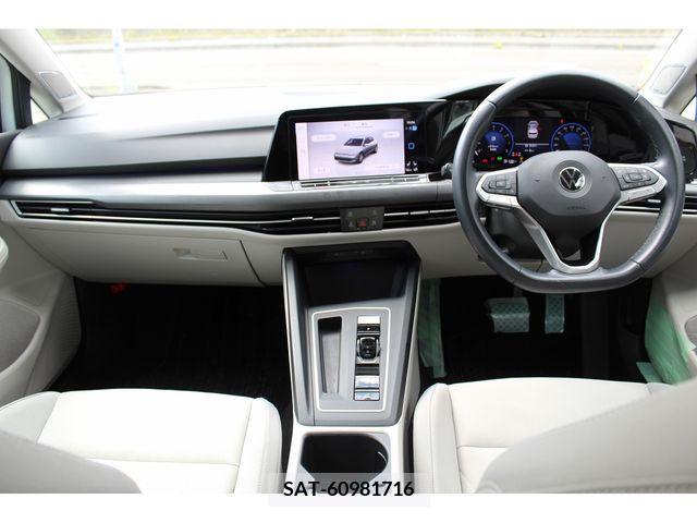 VolksWagen GOLF 2021-08 343971-14