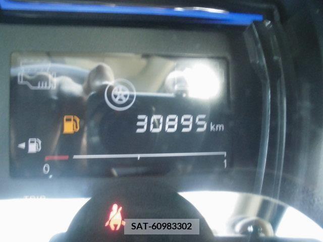 Nissan NOTE 2016-12 224542-8
