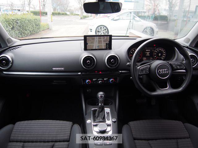 Audi A3 2018-12 222310-1