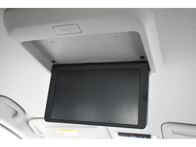Nissan SERENA 2021-06 11383-4