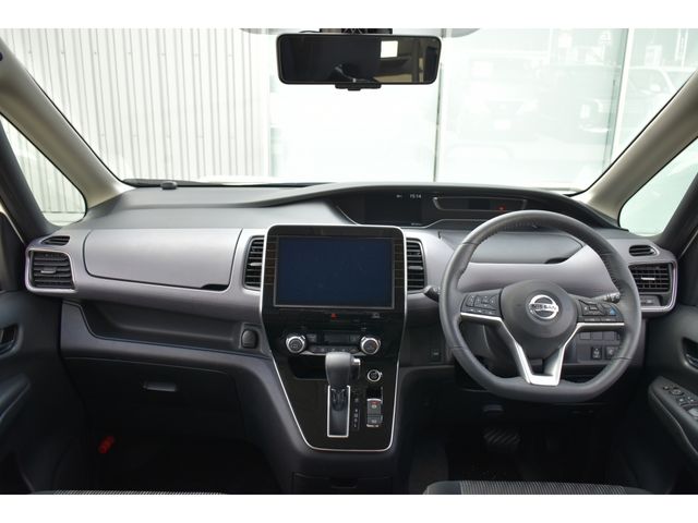 Nissan SERENA 2021-06 11383-2