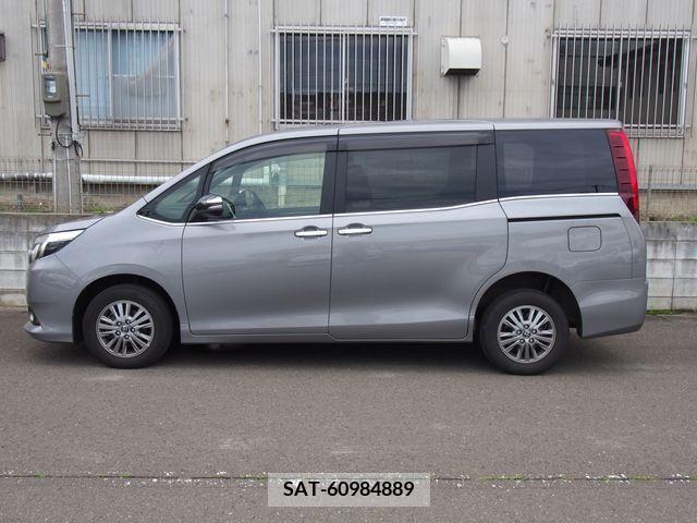 Toyota ESQUIRE 2016-11 298712-18