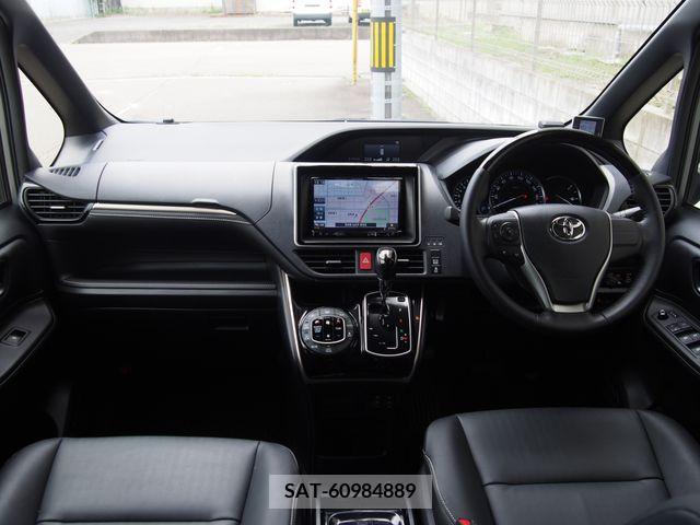 Toyota ESQUIRE 2016-11 298712-1