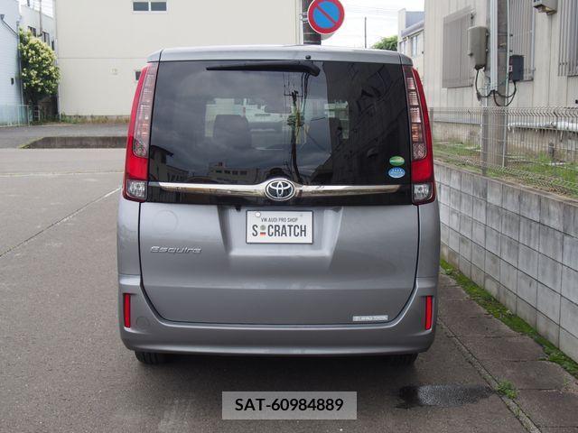 Toyota ESQUIRE 2016-11 298712-19
