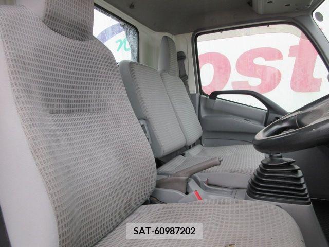 Toyota TOYOACE 2015-08 203525-19