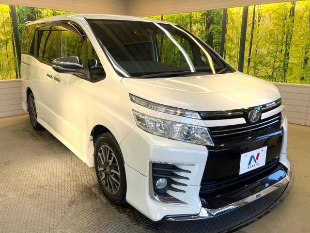 Toyota VOXY 2016-03 193182-17