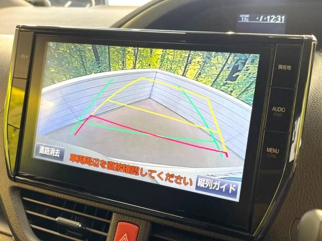Toyota VOXY 2016-03 193182-5