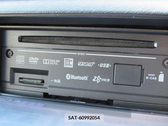 Toyota AQUA 2013-11 243748-11