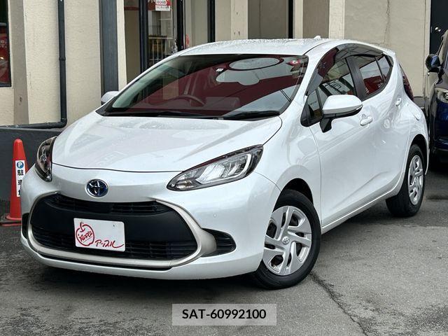 Toyota AQUA 2021-11 292275-0