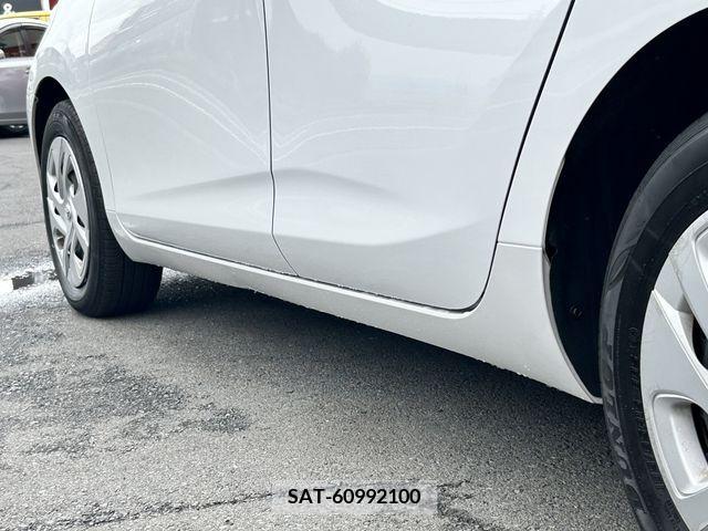 Toyota AQUA 2021-11 292275-21