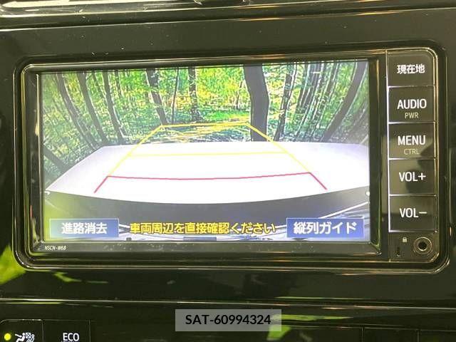Toyota PRIUS 2019-06 322419-3