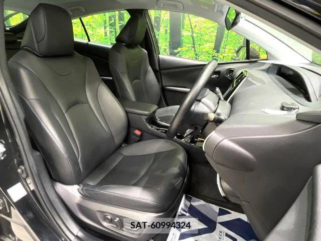 Toyota PRIUS 2019-06 322419-9