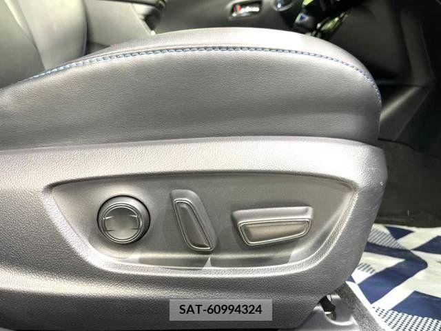 Toyota PRIUS 2019-06 322419-8