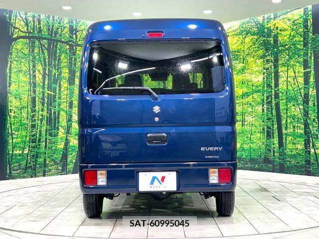 Suzuki EVERY 2022-03 219711-15