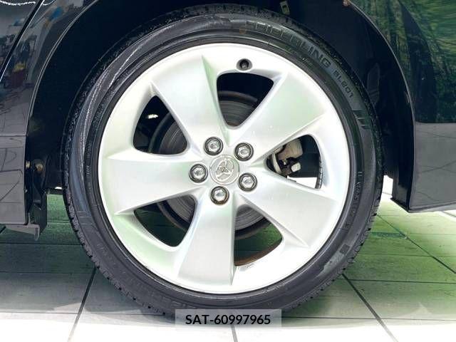 Toyota PRIUS 2010-02 383872-13