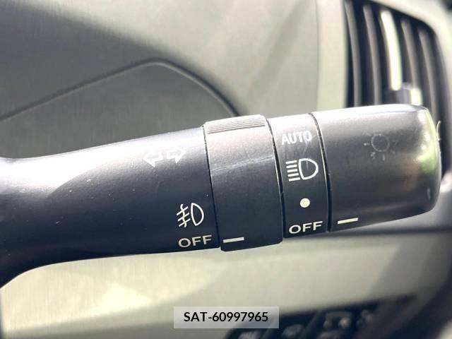 Toyota PRIUS 2010-02 383872-4