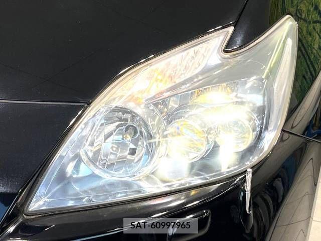 Toyota PRIUS 2010-02 383872-12