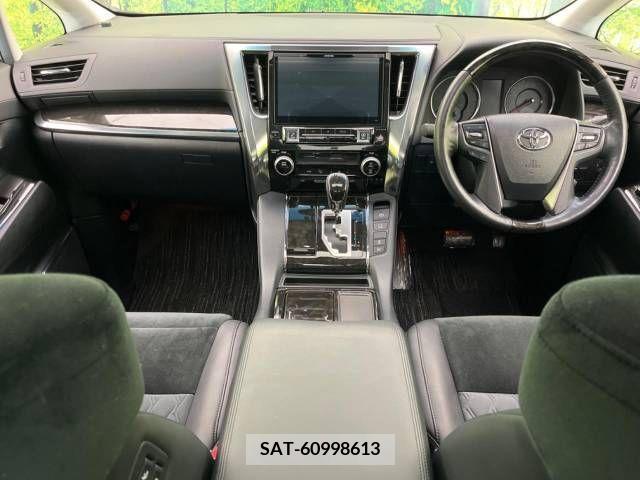 Toyota VELLFIRE 2016-03 221040-1