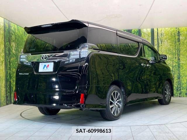Toyota VELLFIRE 2016-03 221040-16