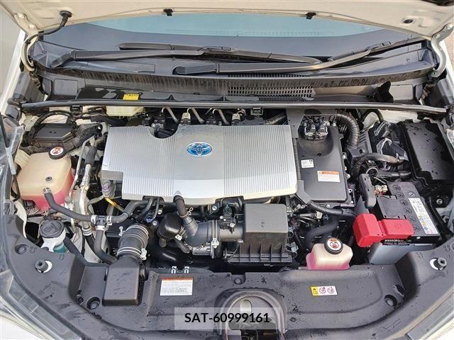 Toyota PRIUS 2018-04 281712-12