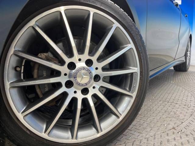 Mercedes Benz A-CLASS 2015-02 192373-13