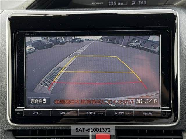 Toyota ESQUIRE 2016-04 297179-3