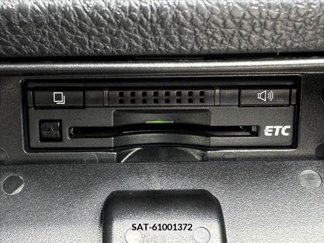 Toyota ESQUIRE 2016-04 297179-4