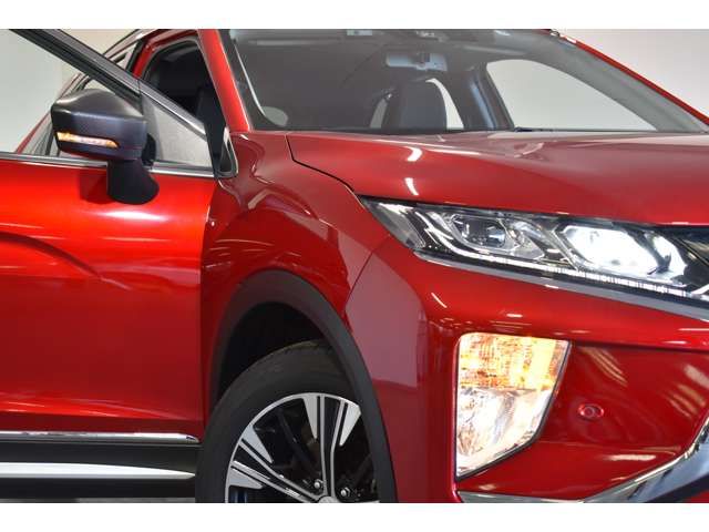 Mitsubishi ECLIPSE CROSS 2019-10 24415-17