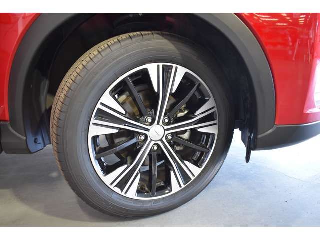 Mitsubishi ECLIPSE CROSS 2019-10 24415-19