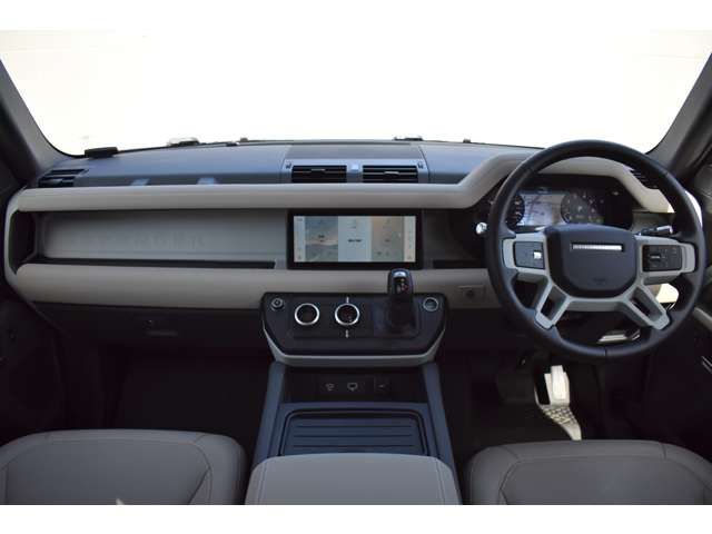 ROVER DEFENDER 2021-06 3669-7